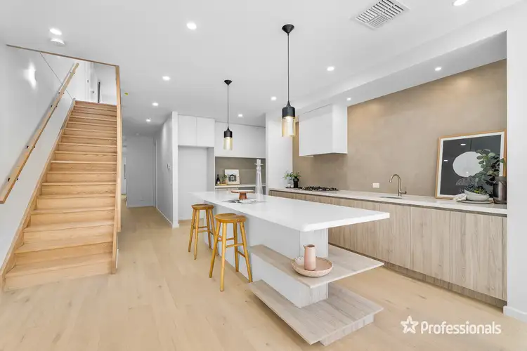 Fourth view of Homely townhouse listing, 7 Tarakan Avenue, Ashburton VIC 3147