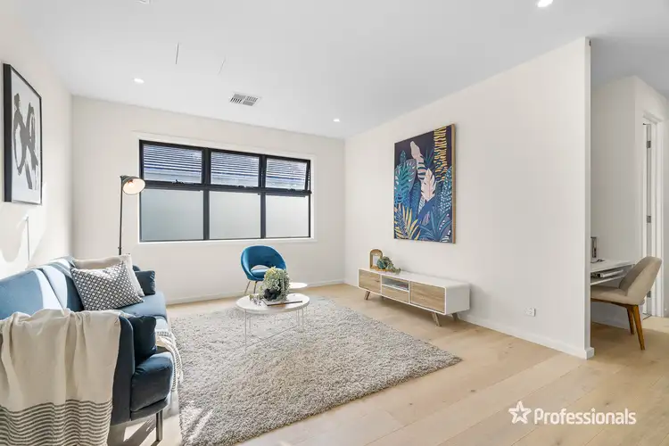 Sixth view of Homely townhouse listing, 7 Tarakan Avenue, Ashburton VIC 3147