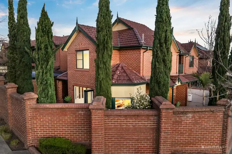 242 Blackburn Road, Doncaster East VIC 3109
