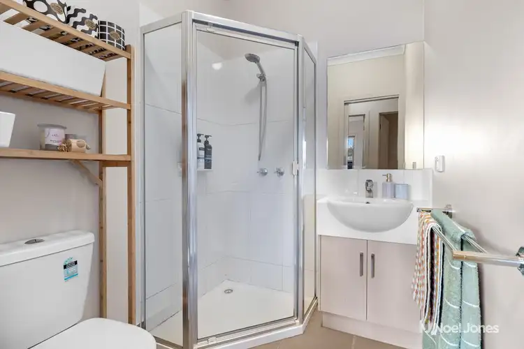 Fifth view of Homely unit listing, 2/9 Elton Road, Ferntree Gully VIC 3156