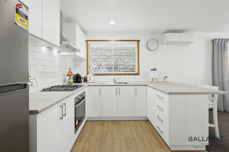 Sixth view of Homely unit listing, 1/30 Burnbank Street, Lake Wendouree VIC 3350