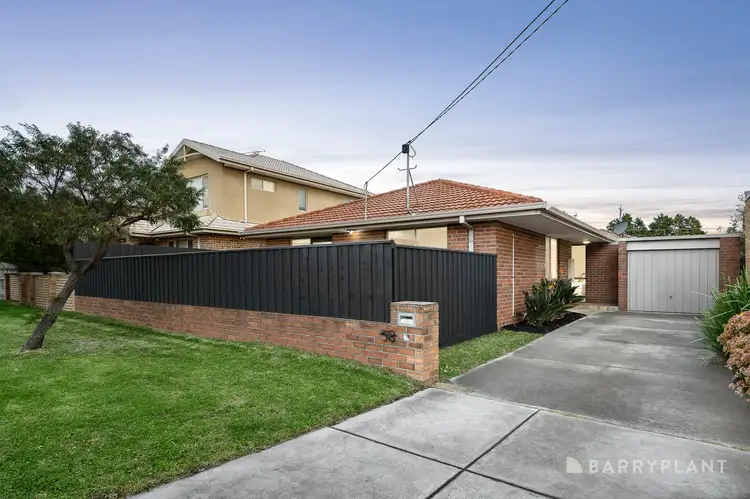38 Bayside Avenue, Edithvale VIC 3196