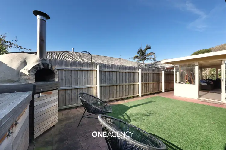 Fifth view of Homely villa listing, 1/7 Parkview Drive, Aspendale VIC 3195