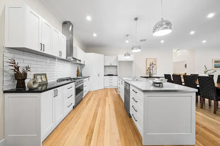 Fifth view of Homely house listing, 31 Cleveland Avenue, Lower Plenty VIC 3093
