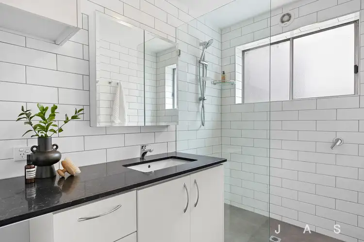 Fifth view of Homely apartment listing, 10/705 Barkly Street, West Footscray VIC 3012