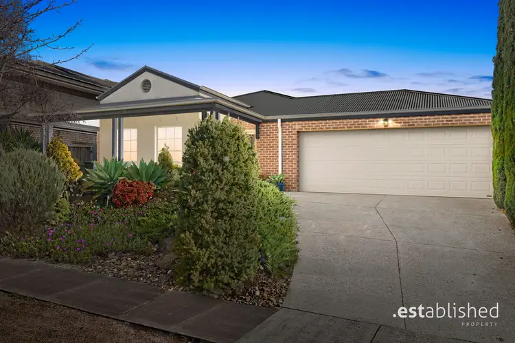 7 Fuchsia Crescent, Point Cook VIC 3030