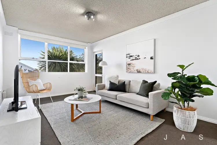 4/20 Bayview Road, Seddon VIC 3011