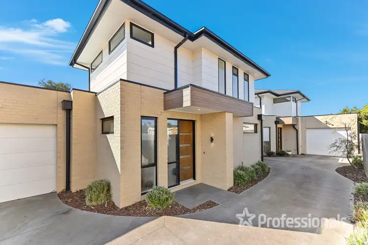 Third view of Homely townhouse listing, 2/28 Eulinga Avenue, Aspendale VIC 3195