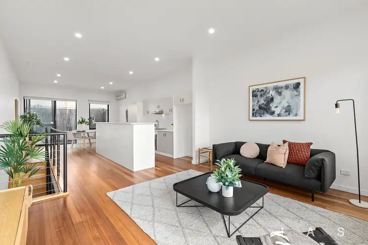 2/3 Canterbury Street, Yarraville VIC 3013