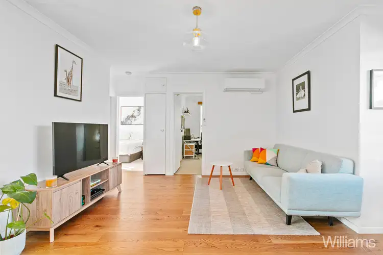 4/81 Kernot Street, South Kingsville VIC 3015
