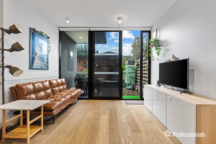 Second view of Homely apartment listing, 6/281 Tooronga Road, Glen Iris VIC 3146