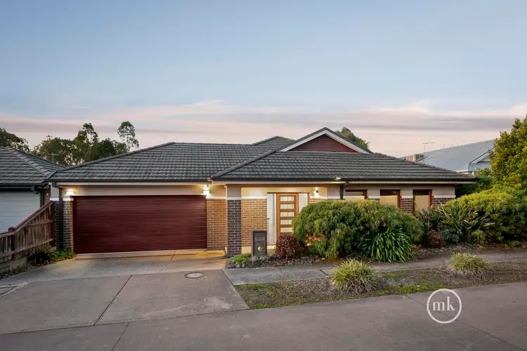 4 Lake Front Mews, Doreen VIC 3754
