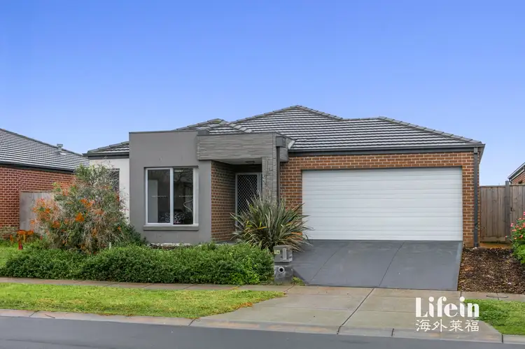 14 Peroomba Drive, Point Cook VIC 3030