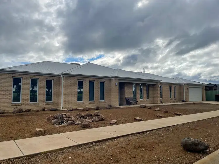 10 Needlewood Road, Kialla VIC 3631