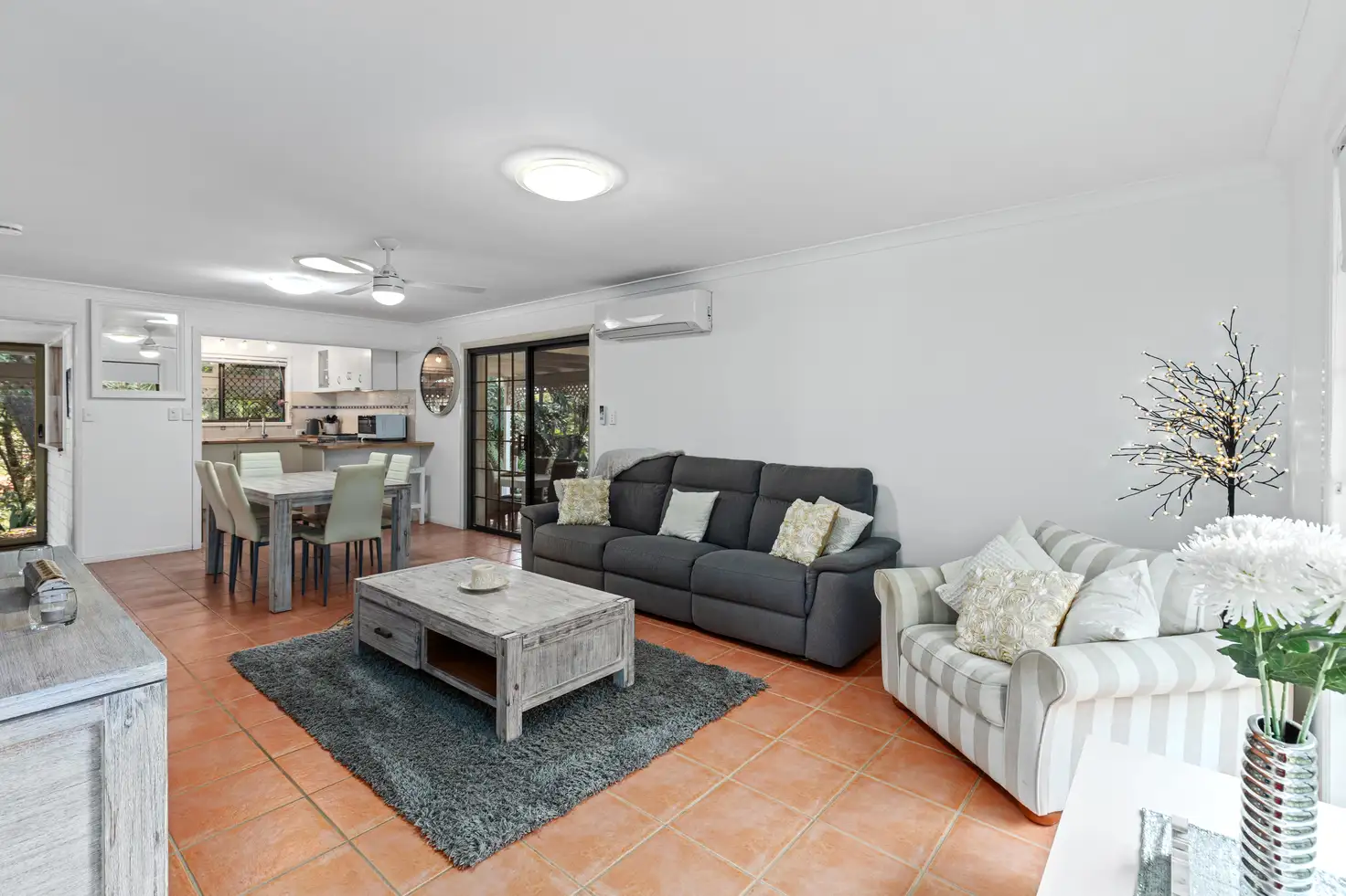 Main view of Homely villa listing, 53/160 Bardon Avenue, Miami QLD 4220