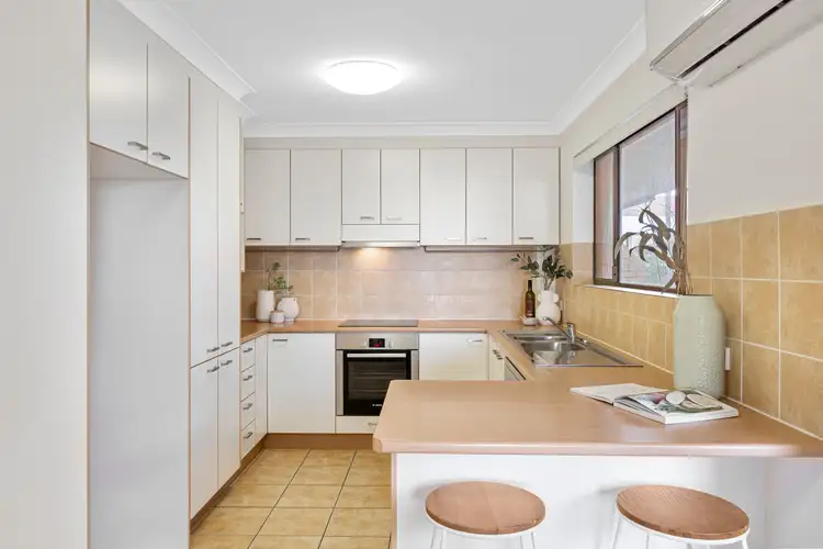 Sixth view of Homely unit listing, 6/31 Chasely Street, Auchenflower QLD 4066