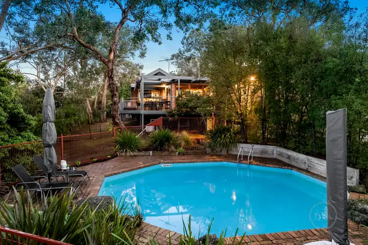 51 Banks Road, Eltham North VIC 3095