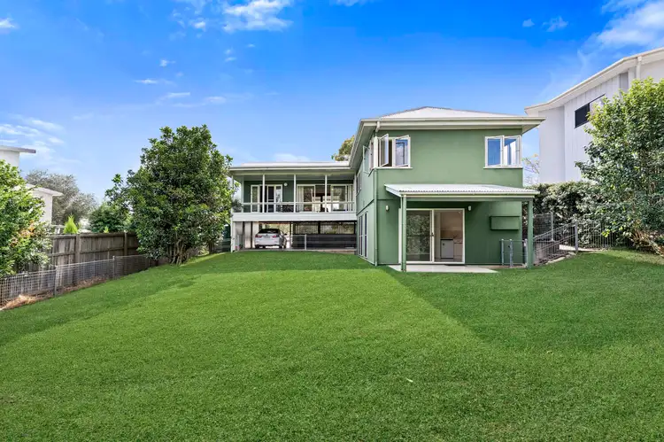 55 Central Avenue, St Lucia QLD 4067