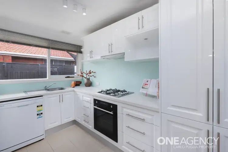 Fourth view of Homely unit listing, 6/1 Lorraine Court, Sunshine VIC 3020