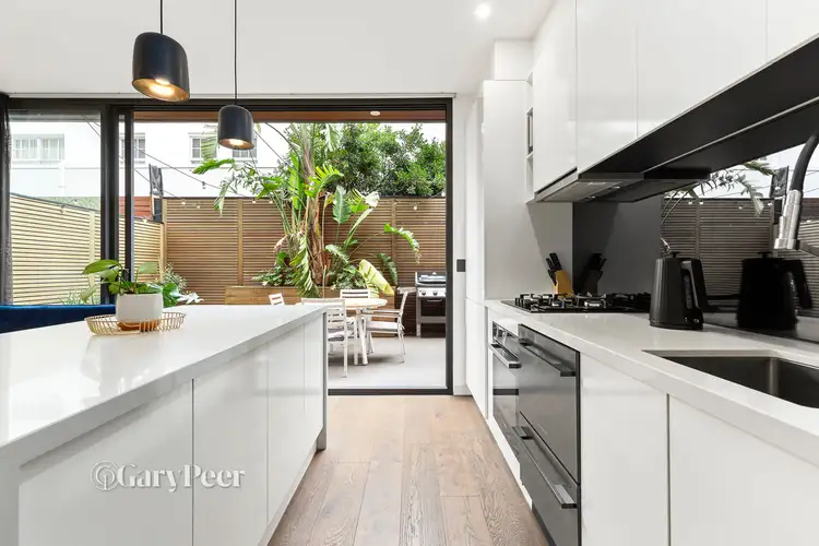 Fourth view of Homely apartment listing, 5/28 The Avenue, Windsor VIC 3181