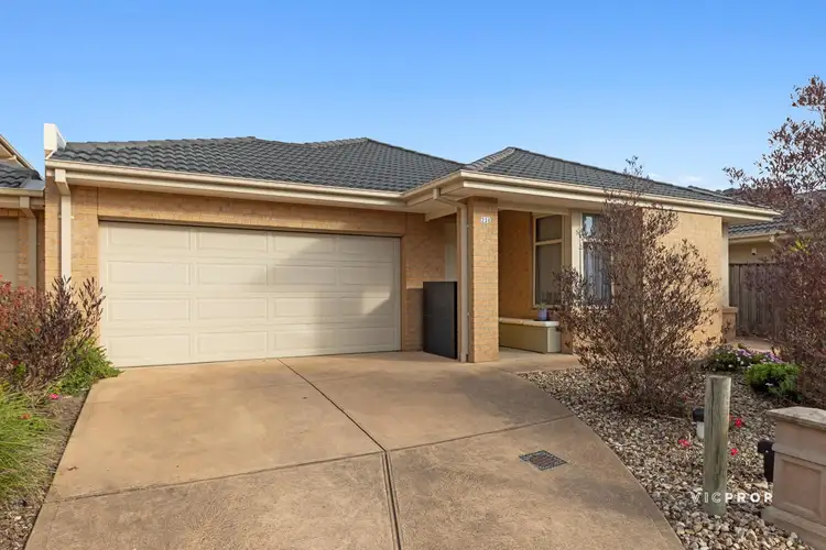 238 Sanctuary Lakes South Boulevard, Sanctuary Lakes VIC 3030