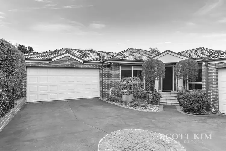Main view of Homely unit listing, 2/25 Quaintance Street, Mount Waverley VIC 3149