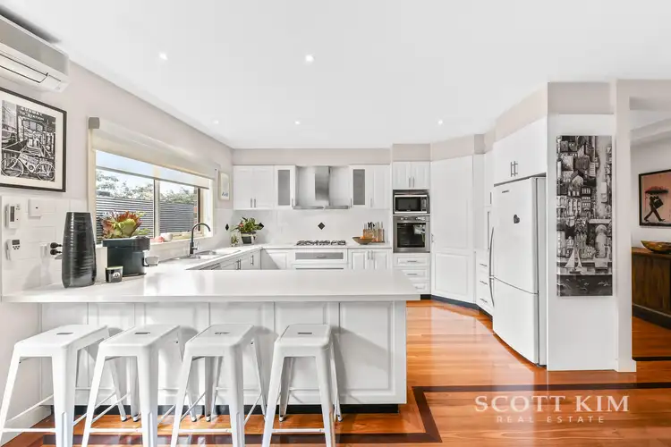 Second view of Homely unit listing, 2/25 Quaintance Street, Mount Waverley VIC 3149