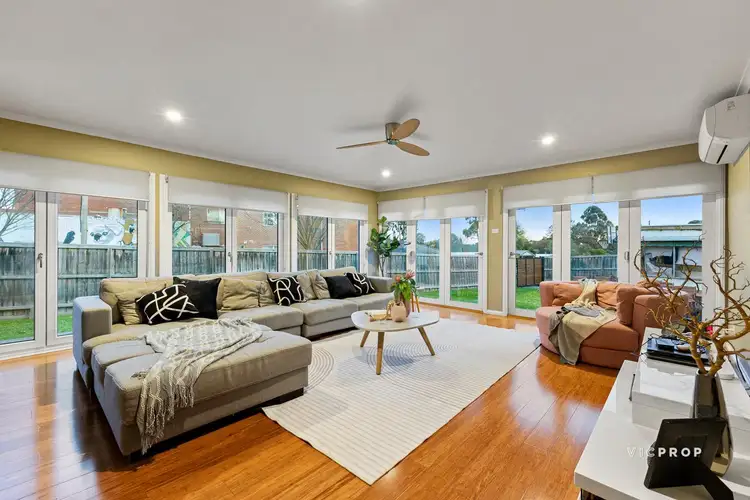 57 Mcmahons Road, Ferntree Gully VIC 3156