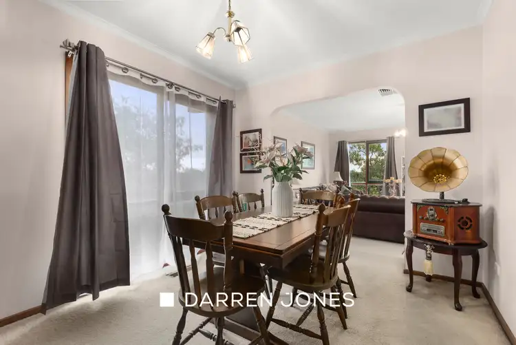 Fifth view of Homely house listing, 4 Acworth Court, Greensborough VIC 3088