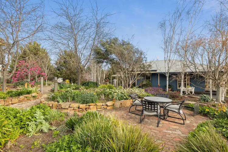 580 Pyrenees Highway, Chewton VIC 3451