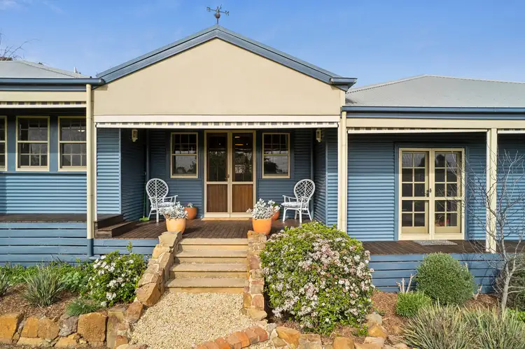 Sixth view of Homely house listing, 580 Pyrenees Highway, Chewton VIC 3451