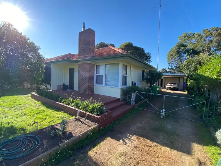 Fourth view of Homely house listing, 15 Merriedale Crescent, Harvey WA 6220