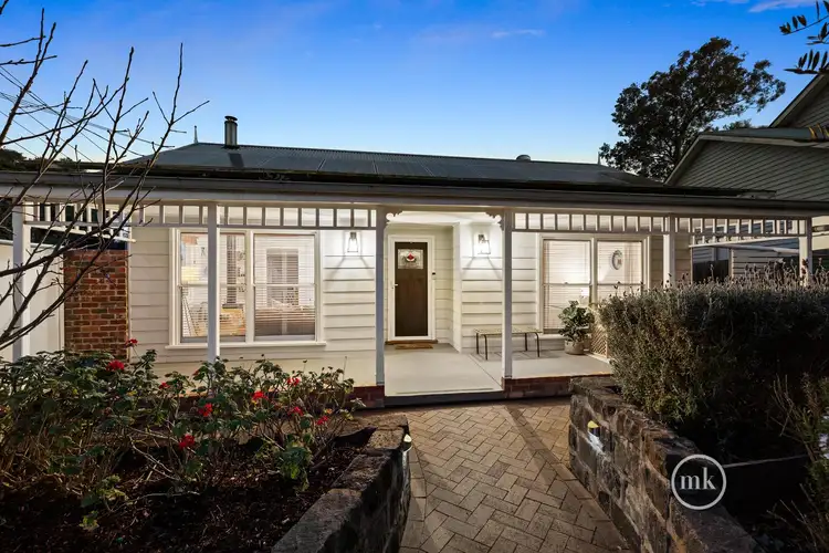 10 Price Avenue, Montmorency VIC 3094