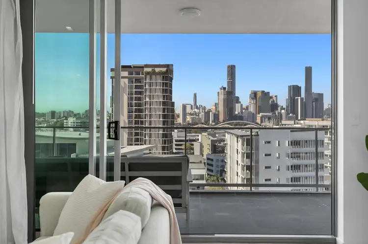 Main view of Homely unit listing, 51/27 Manning Street, Milton QLD 4064