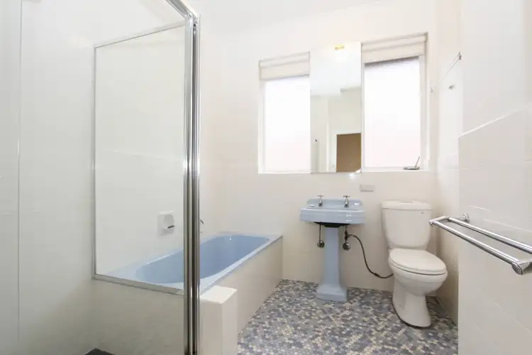 Fifth view of Homely apartment listing, 11/11A Milton Street, Elwood VIC 3184