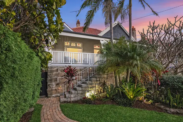 11 Augusta Road, Manly NSW 2095