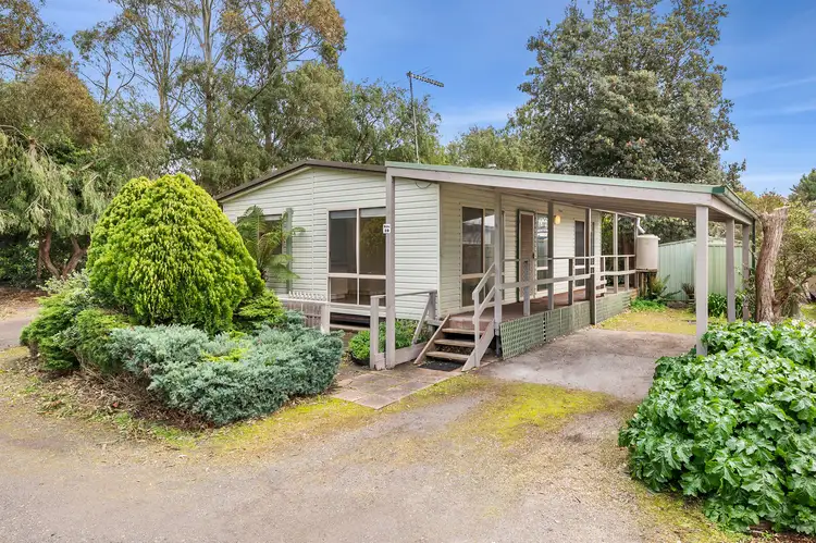 Second view of Homely house listing, 10/6 Lumeah Road, Somerville VIC 3912