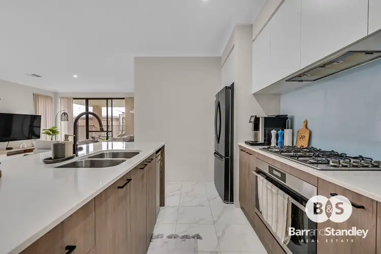 Sixth view of Homely house listing, 39 Groundlark Road, Australind WA 6233