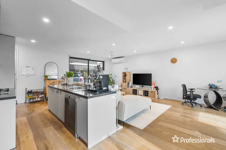 Fourth view of Homely townhouse listing, 8 Nova Circuit, Bundoora VIC 3083