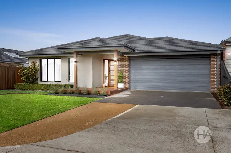 Main view of Homely house listing, 8 Noah Way, Somerville VIC 3912