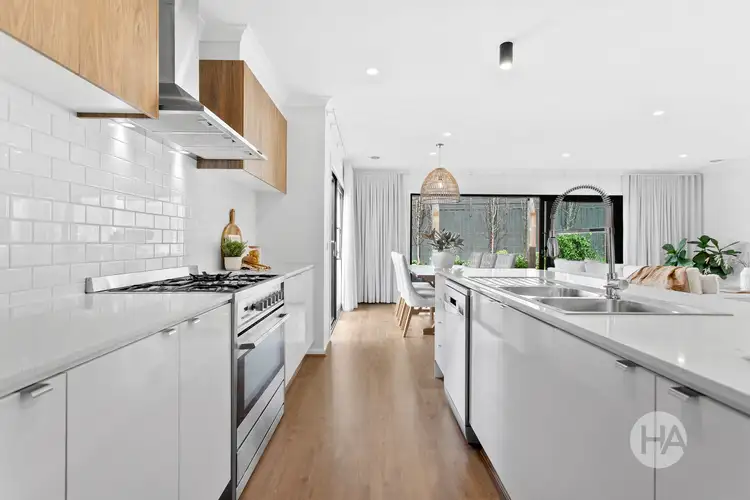 Sixth view of Homely house listing, 8 Noah Way, Somerville VIC 3912