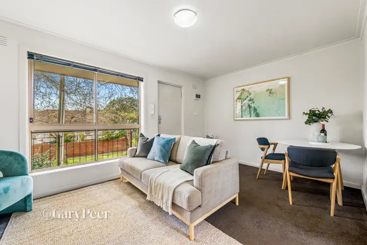 Second view of Homely apartment listing, 6/17 Arnott Street, Ormond VIC 3204