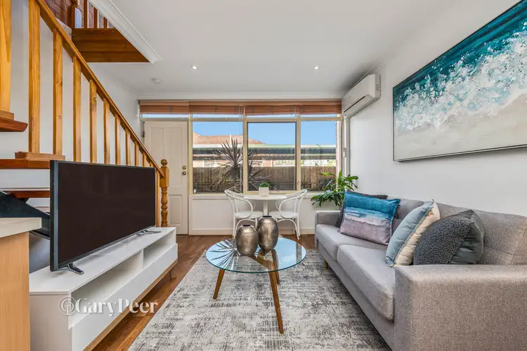 Third view of Homely apartment listing, 4/8 Kangaroo Road, Murrumbeena VIC 3163