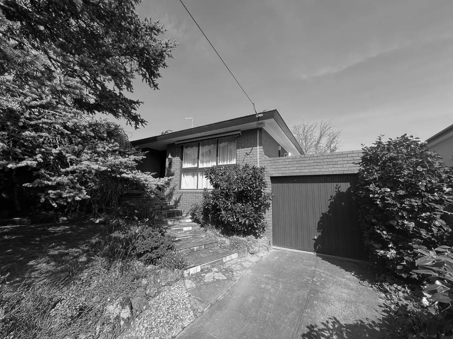 Main view of Homely unit listing, 2/20 Brolga Street, Mount Waverley VIC 3149