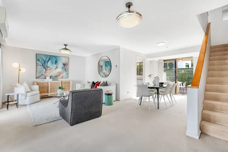 4/106 Sherwood Road, Toowong QLD 4066