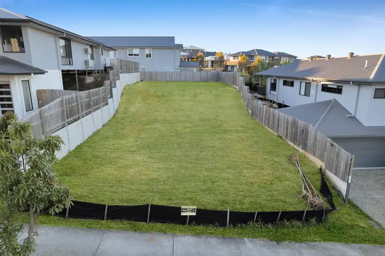71 Sierra Drive, Spring Mountain QLD 4300