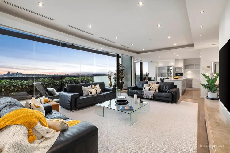 601/8 Clay Drive, Doncaster VIC 3108