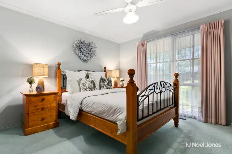 Fifth view of Homely house listing, 10 Devira Court, Rowville VIC 3178