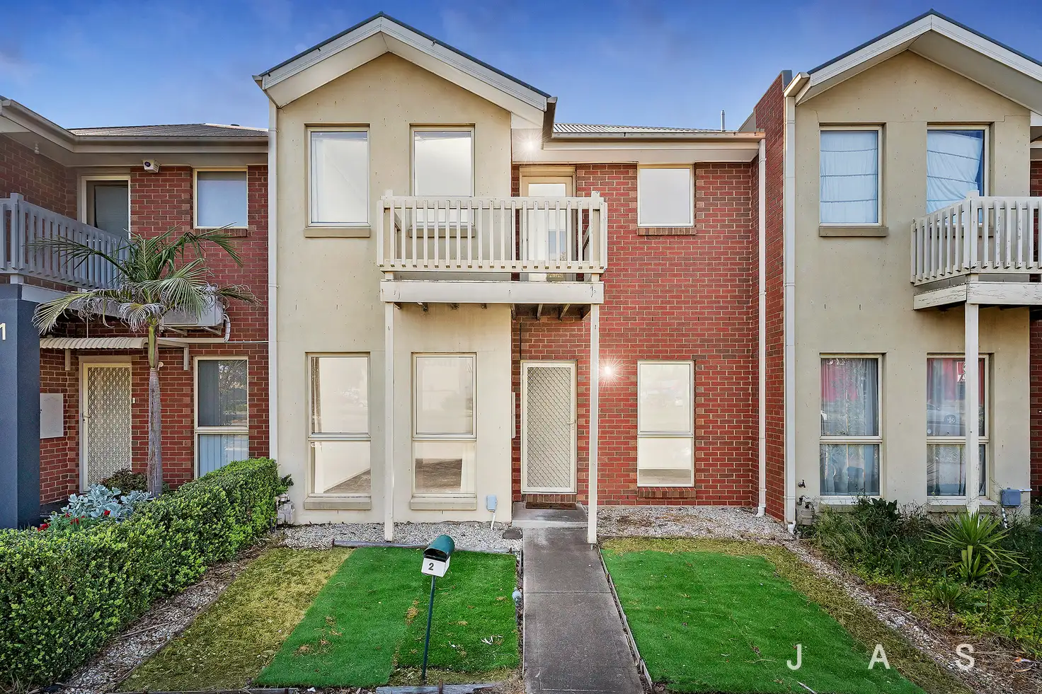 Main view of Homely townhouse listing, 2 Rosewood Lane, Cairnlea VIC 3023