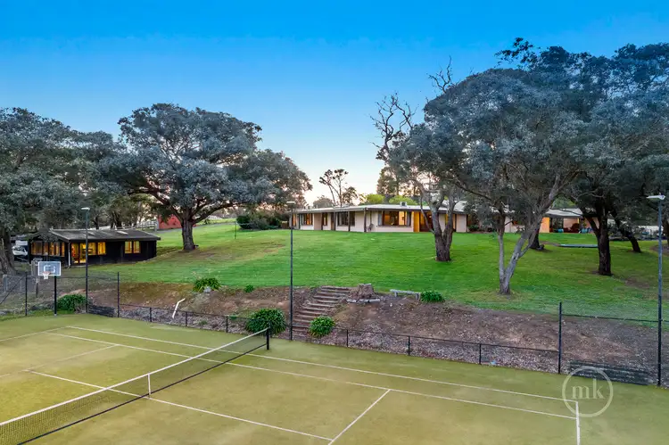 70 Beauty Point Road, Research VIC 3095